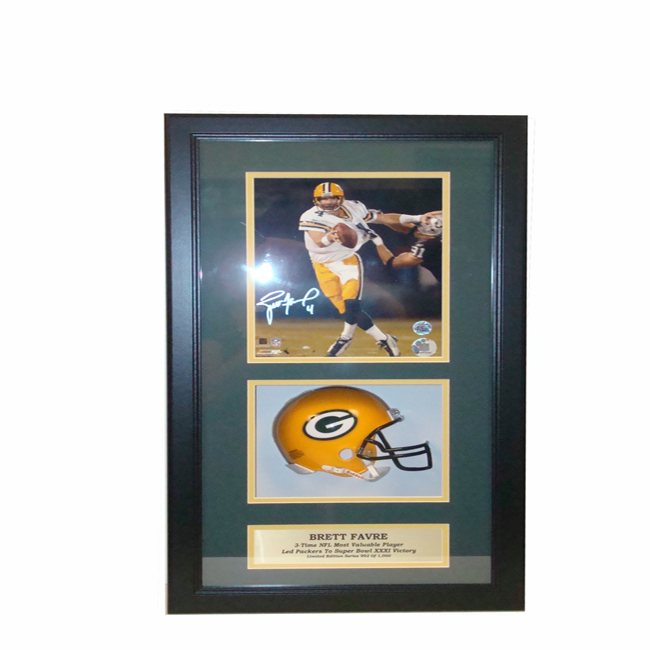 Brett Favre Autographed and Framed Green Bay Packers Jersey